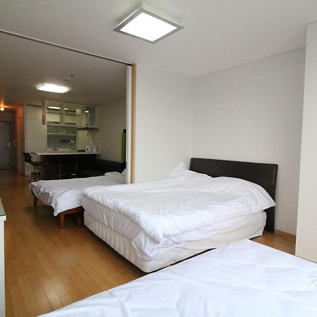 Gangnam Galaxy Lux Apt Gwacheon Ngoại thất bức ảnh