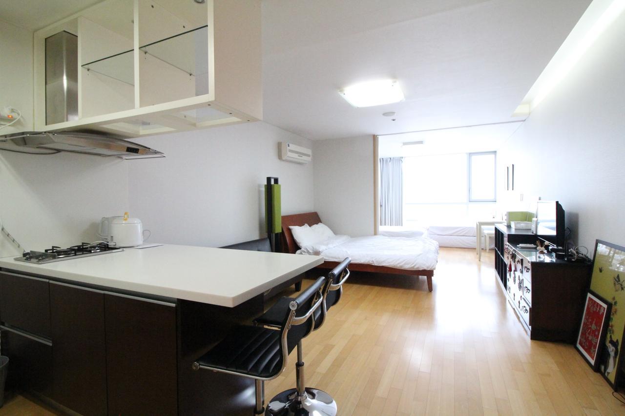 Gangnam Galaxy Lux Apt Gwacheon Ngoại thất bức ảnh